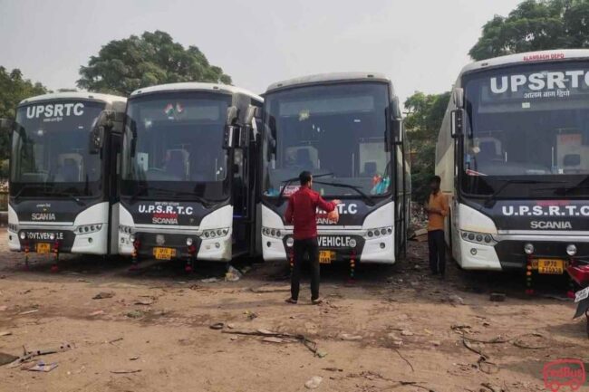 UPSRTC bus