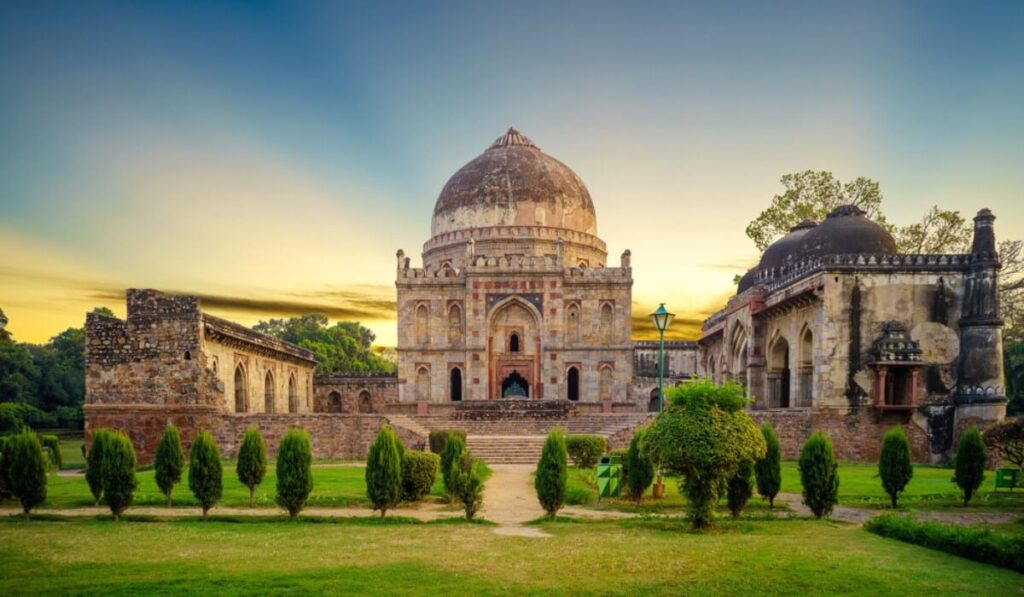 Budget-Friendly Places to Visit in Delhi This Valentine’s Day